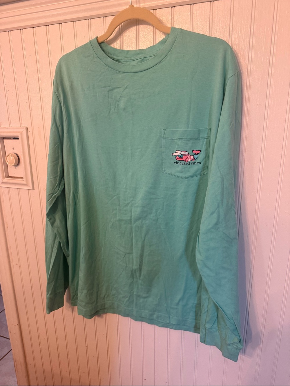 Vineyard Vines Longsleeve Whale Graphic Large Tee